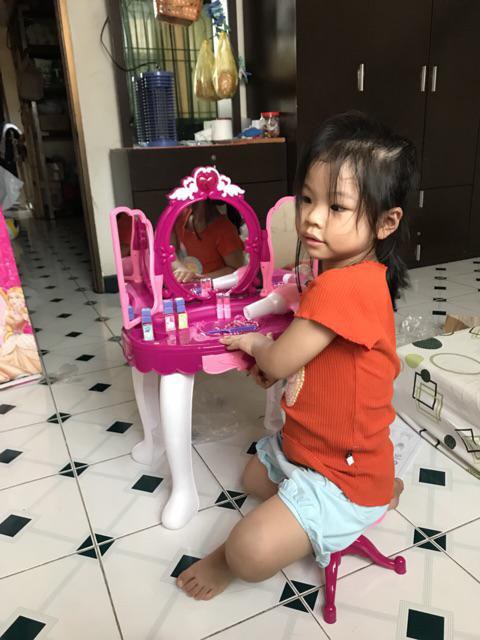 BỘ ĐỒ CHƠI BÀN TRANG ĐIỂM CHO BÉ GÁI SIÊU XINK- SIZE ĐẠI