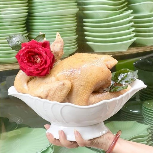 BÁT THUYỀN BÀY GÀ CÚNG, HOA QUẢ