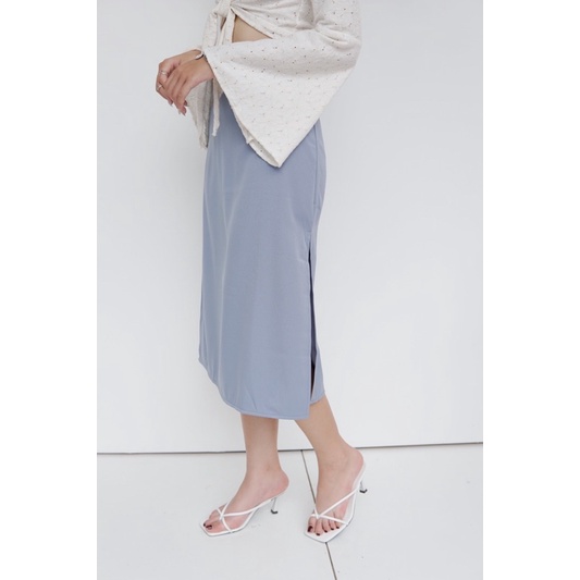 chân váy dài xẻ kaki lụa | BigBuy360 - bigbuy360.vn