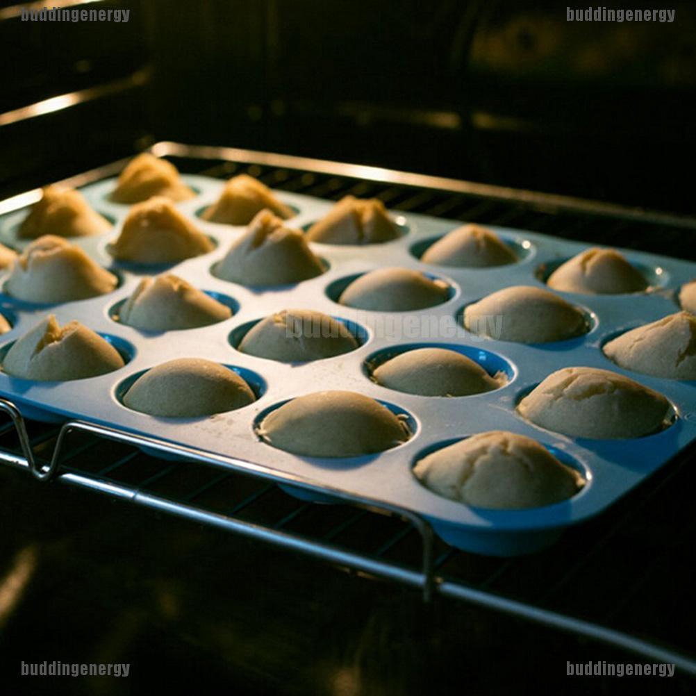 Khuôn silicon 24 Ngăn Làm Bánh cupcake mini Dễ Thương
