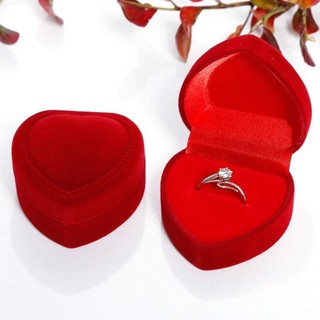 Hộp đựng nhẫn trái tim 0208