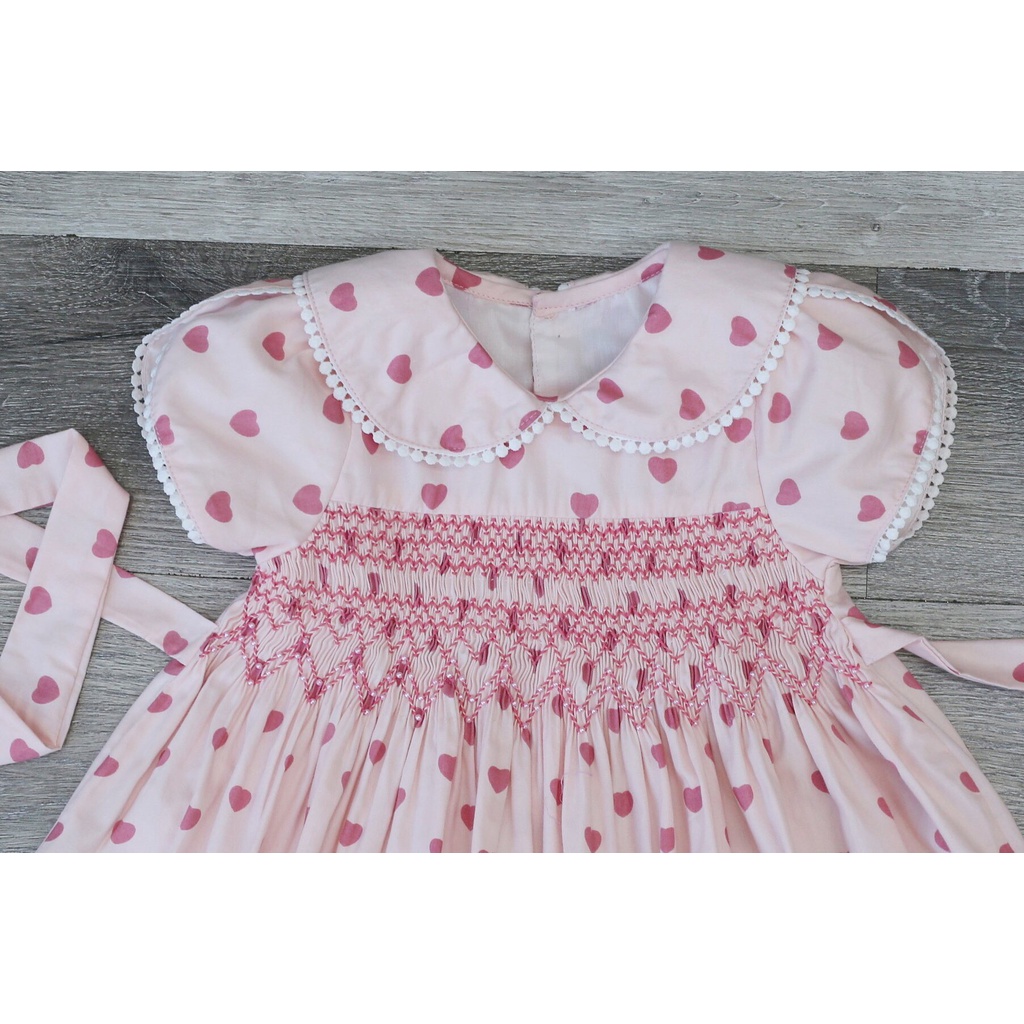 Váy Đầm Cho Bé Gái, Đầm Smock Thêu Tay Kiểu Viền Ren Hình Trái Tim Cách Bánh Bèo Dễ Thương Size 1 Tuổi -10 Tuổi