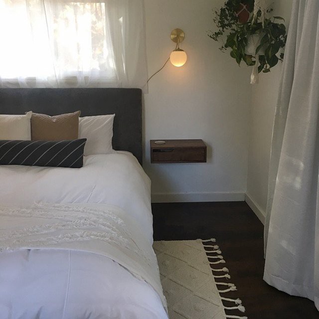 Kệ đầu giường treo tường sáng tạo đẹp KDG-9529