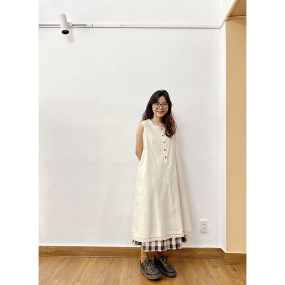 Đầm sát nách form A