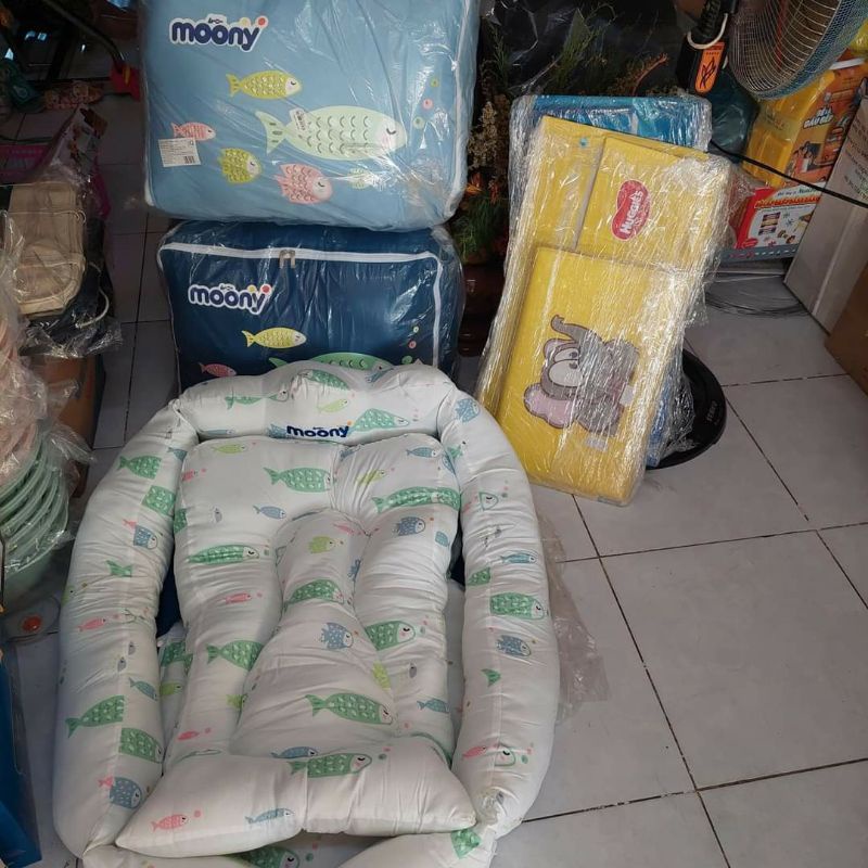 BỘ NỆM NÔI CHỐNG TRÀO NGƯỢC XẾP GỌN MOONY