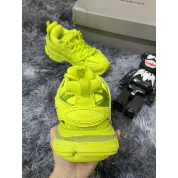 Giầy thể thao BalencigA Track xanh chuối New