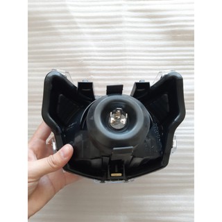 Đèn Pha Trước Xe Taurus