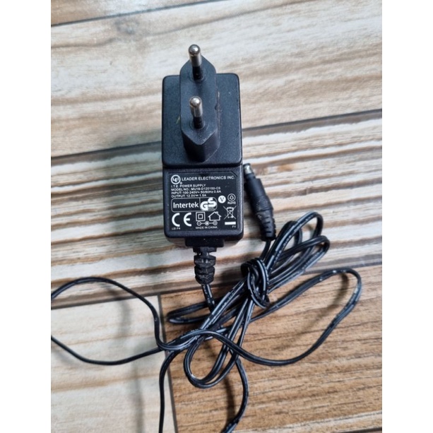 Nguồn 12V 1.5 A (đã qua sử dụng)
