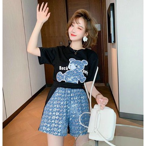 HÀNG NHẬP - SÉT SHORT QUẦN PHỐI JEAN ĐÍNH KIM SA + ÁO THUN HOẠ TIẾT GẤU