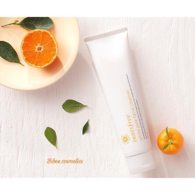 🍊Sữa rửa mặt trắng da chiết xuất quýt Innisfree White Pore Facial Cleanser 🍊