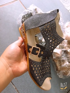 Giày sandal chiến binh