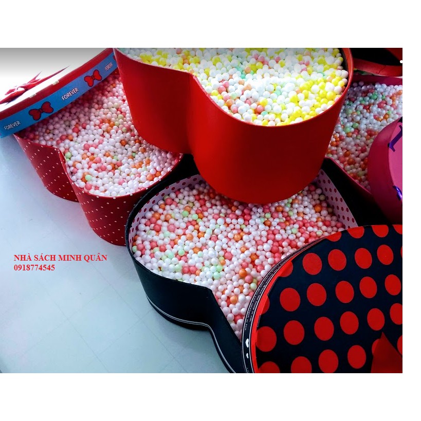 HỘP QUÀ HÌNH TRÁI TIM - kèm túi hạt xốp | BigBuy360 - bigbuy360.vn