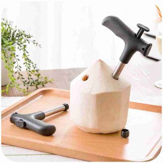 Dụng cụ đục lỗ trái dừa siêu nhanh, gọn nhẹ