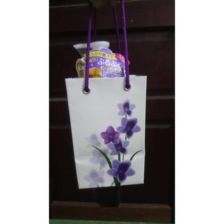 Túi giấy in hoa cán mờ