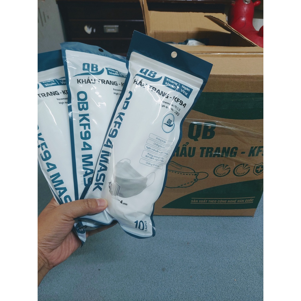 Khẩu trang KF94 hãng QB