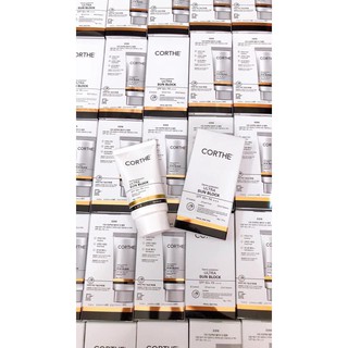 [chính hãng] Kem Chống Nắng Corthe (Dermoessential Ultra Light Sunblock)