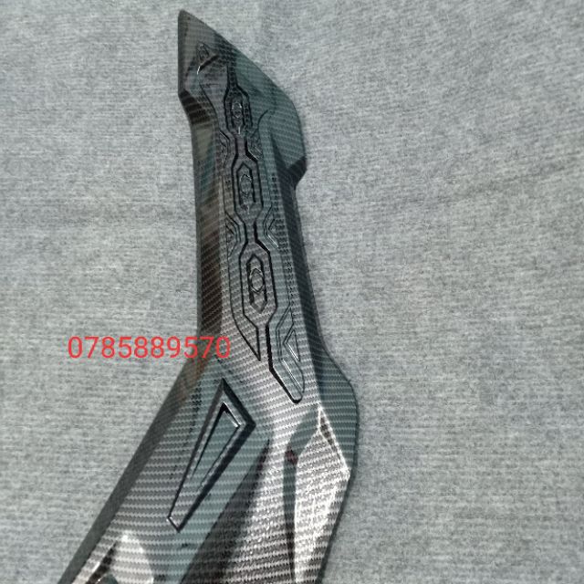 ỐP HÔNG XE AIR BLADE 2020 CARBON