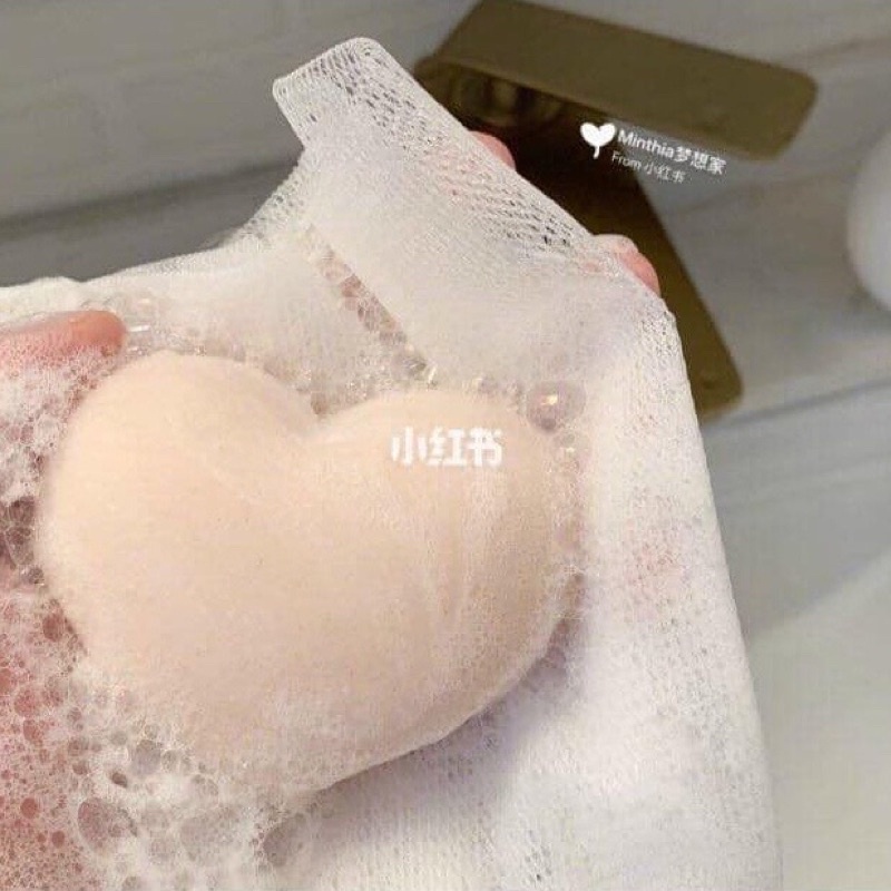 Xà phòng giảm thâm mông dưỡng trắng sáng Pelican Hip Care Soap