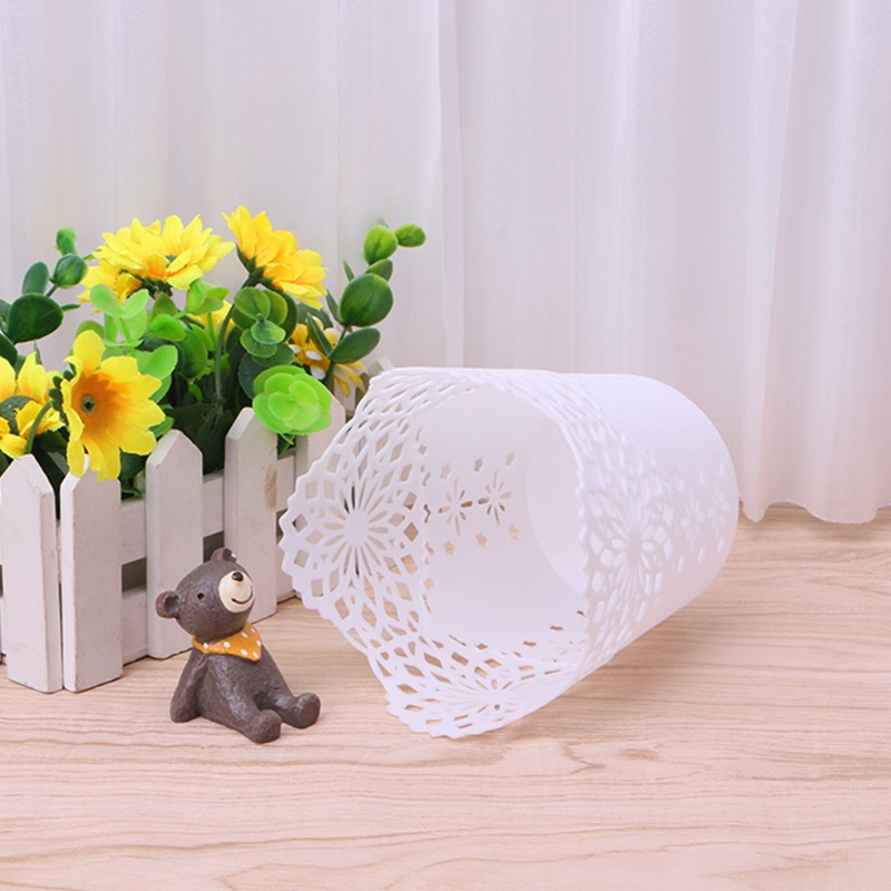 Giá đỡ bút hình hoa rỗng để bàn sắp xếp gọn gàng