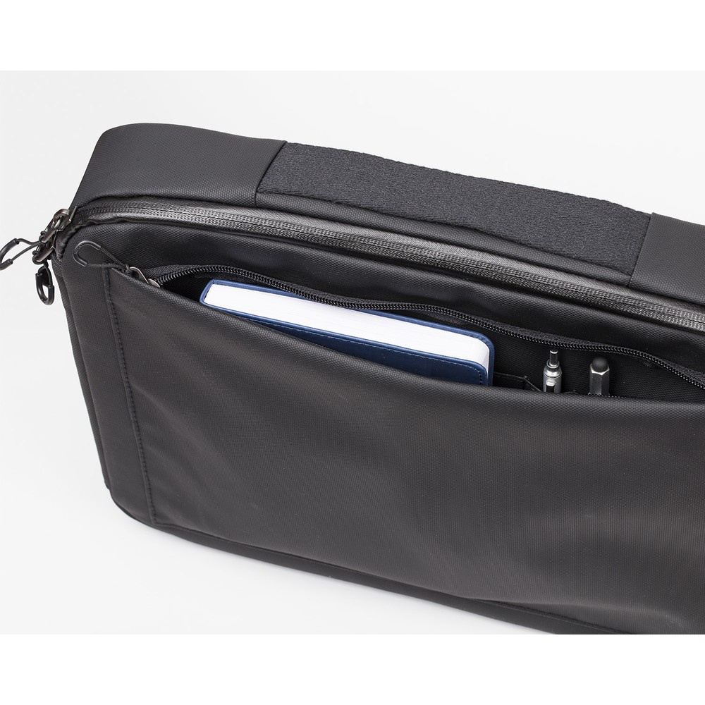 Cặp laptop 2 cách đeo LEXON size 13inch - MARTA MESSENGER BACKPACK