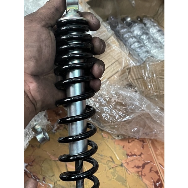 Phuộc sau Luvias , zin tháo xe chưa sd