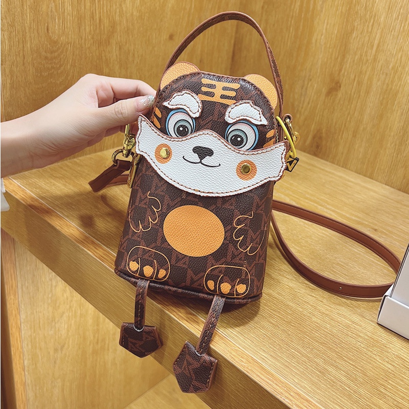 Túi Đeo Chéo Hình Búp Bê Dễ Thương Thời Trang 2022