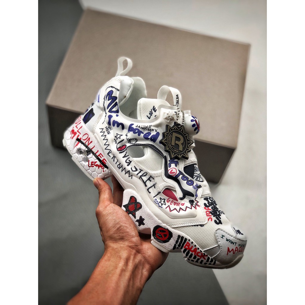 Giày ORDER Vetements x Reebok chất lượng tốt nhất