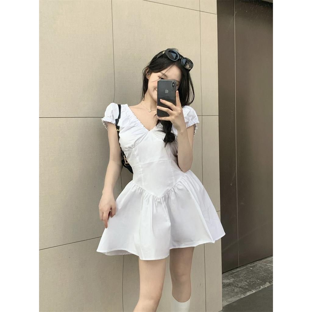 Đầm Xếp Ly Màu Trắng Ngọt Ngào Thời Trang Mùa Hè Cho Nữ