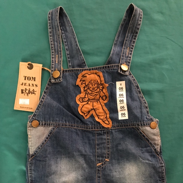 Quần yếm cho bé