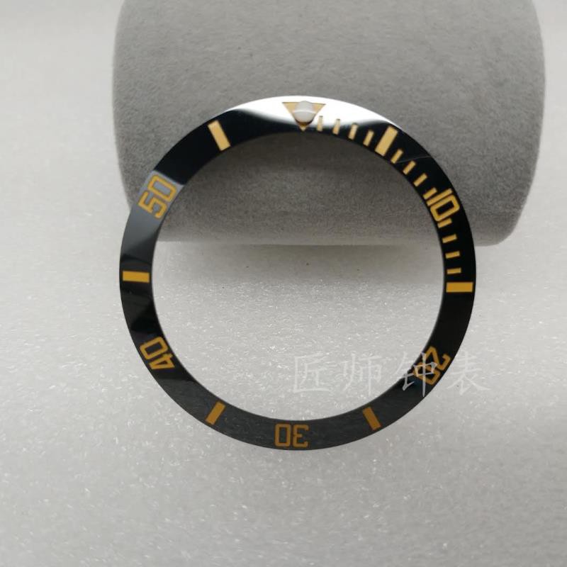 Nhẫn Đồng Hồ Bằng Gốm Sứ Đường Kính 38mm Trong 30.5mm