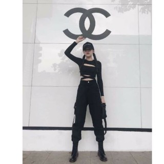 Set áo crop top và quần kaki phối dây