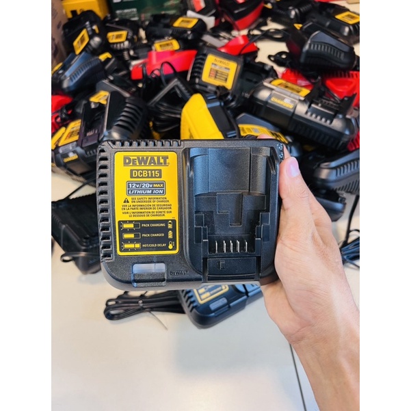 Sạc Dewalt Và Milwaukee Giá Rẻ 120V
