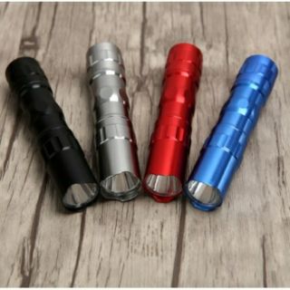 ĐÈN PIN MINI- TREO MÓC KHOÁ- HỘP KIM NHÔM- SỬ DỤNG PIN TIỂU AA( pin tiểu).