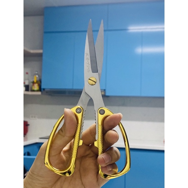 Loại 1 - kéo SK5 cán vàng Nhật Bản