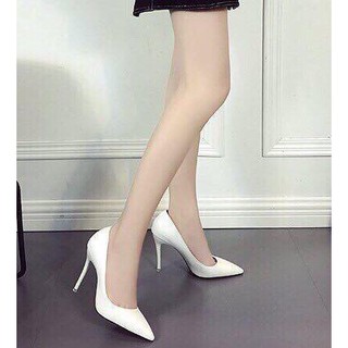 Cao gót nhọn bít mũi công sở Trắng