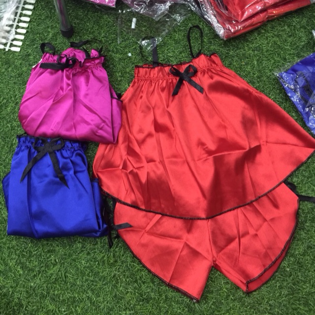 Set phi lụa cho bé