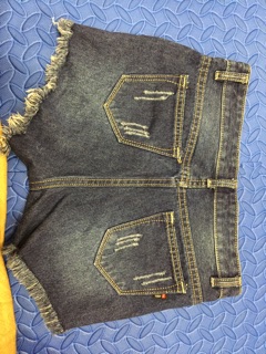 Thanh lý quần bò size S mới 100%