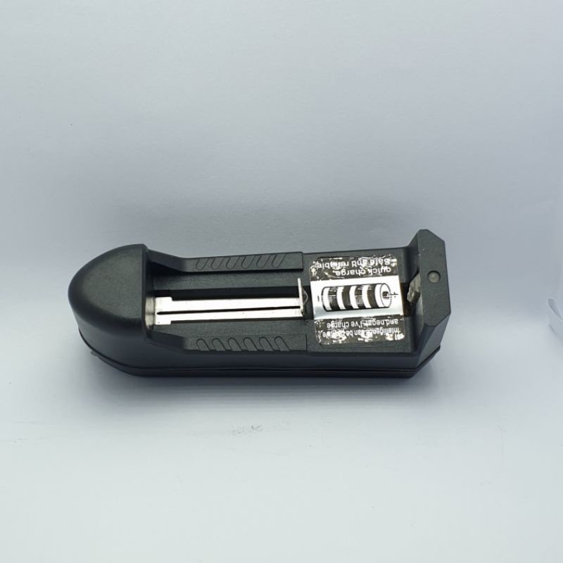 Achun.vn - BỘ SẠC PIN 18650 - 4.2V - 500mA CHO PIN LITHIUM-ION