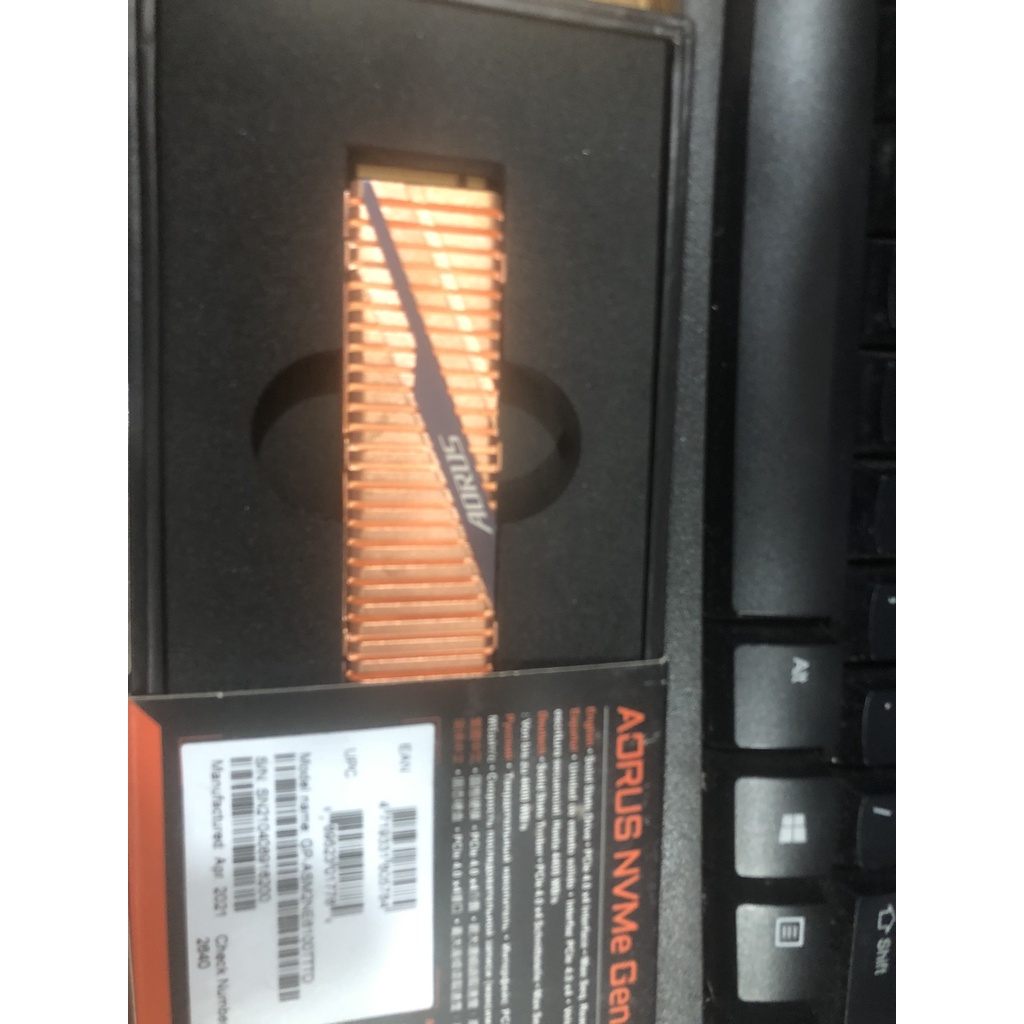 Ổ Cứng SSD Gigabyte Aorus NVME 1Tb Gen 4