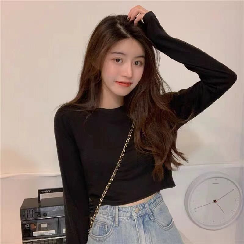 Áo Croptop Tay Dài In Chữ Phong Cách Hàn Quốc