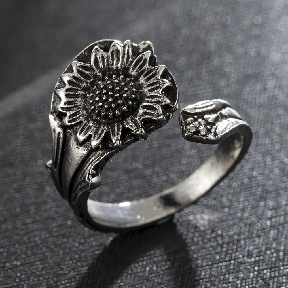 Nhẫn Hở Hình Muỗng Và Hoa Hướng Dương Phong Cách Boho