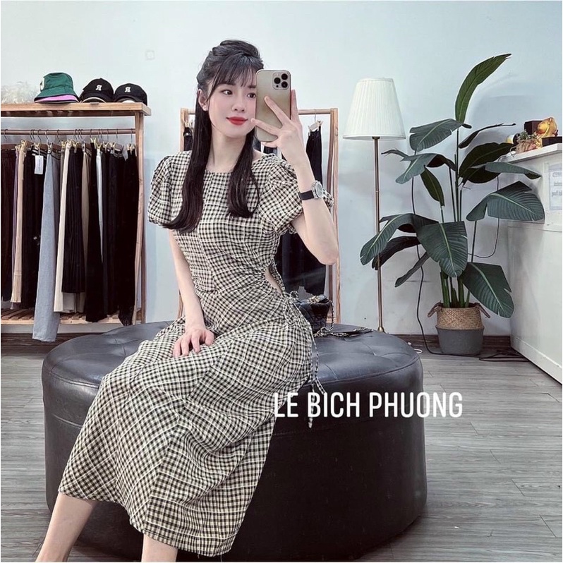 Váy kẻ hở eo đan dây