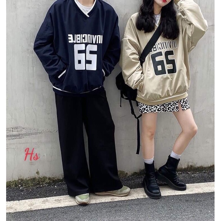 Áo nỉ cổ V in 65 HS6