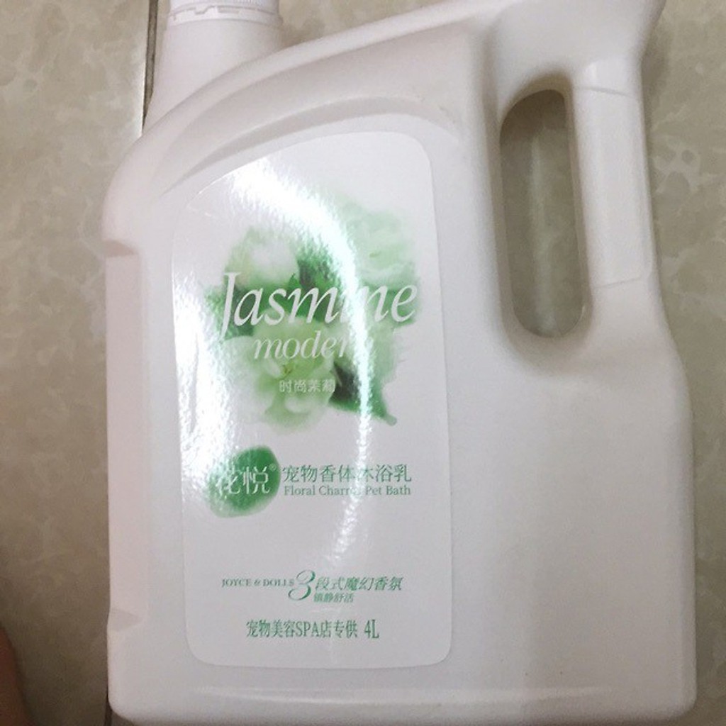 Sữa tắm cao cấp cho chó mèo Joyce &amp; Dolls can 4l mẫu cũ)