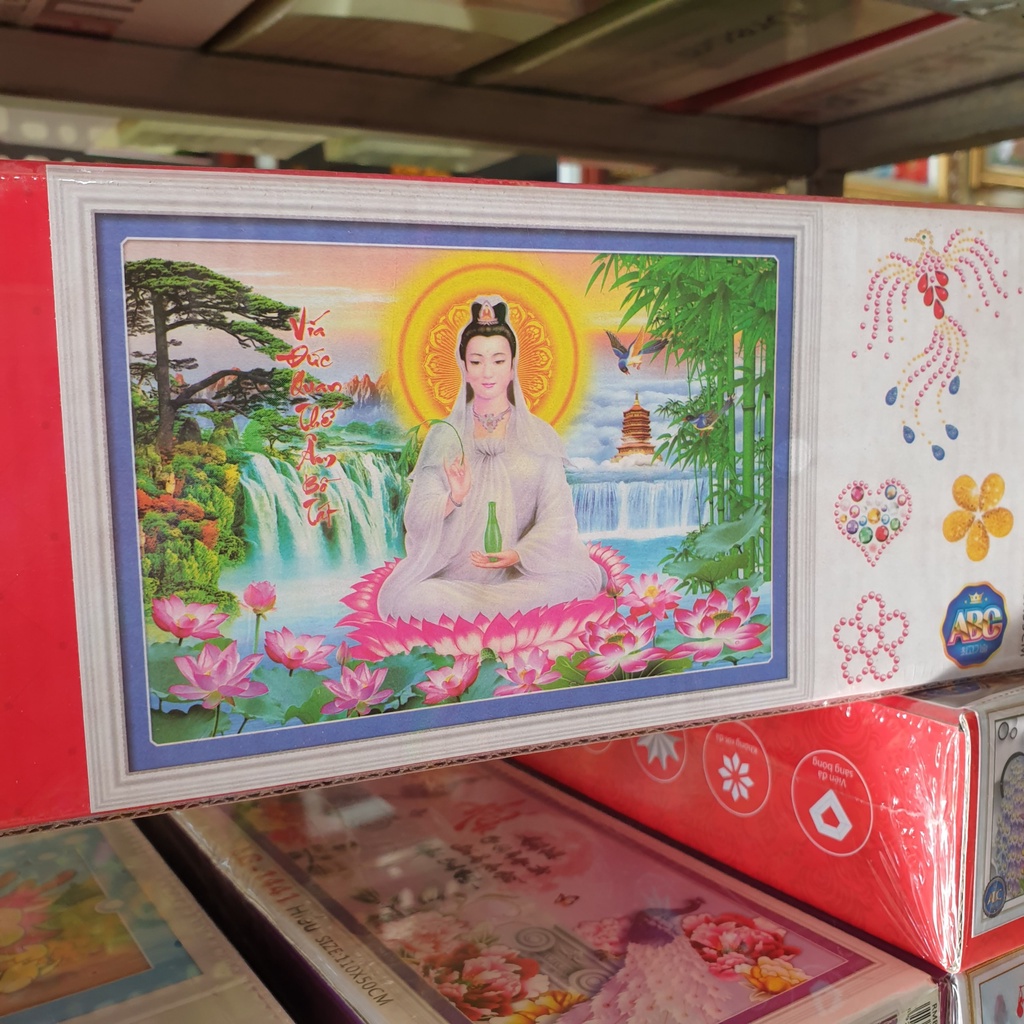 Tranh Đính Đá QUAN ÂM BỒ TÁT (ĐÁ ABC CAO CẤP). Kích Thước: 75cm x 55cm