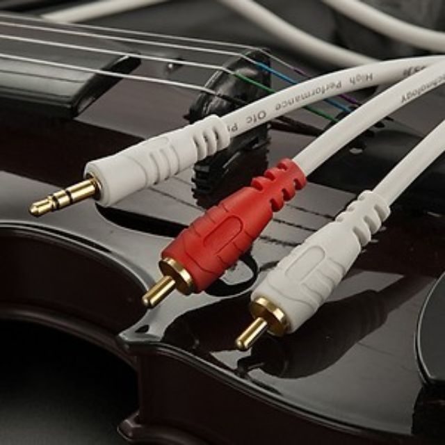 Cáp audio 3.5 ra RCA (hoa sen) 1,8 mét - Hàng Nhập Khẩu