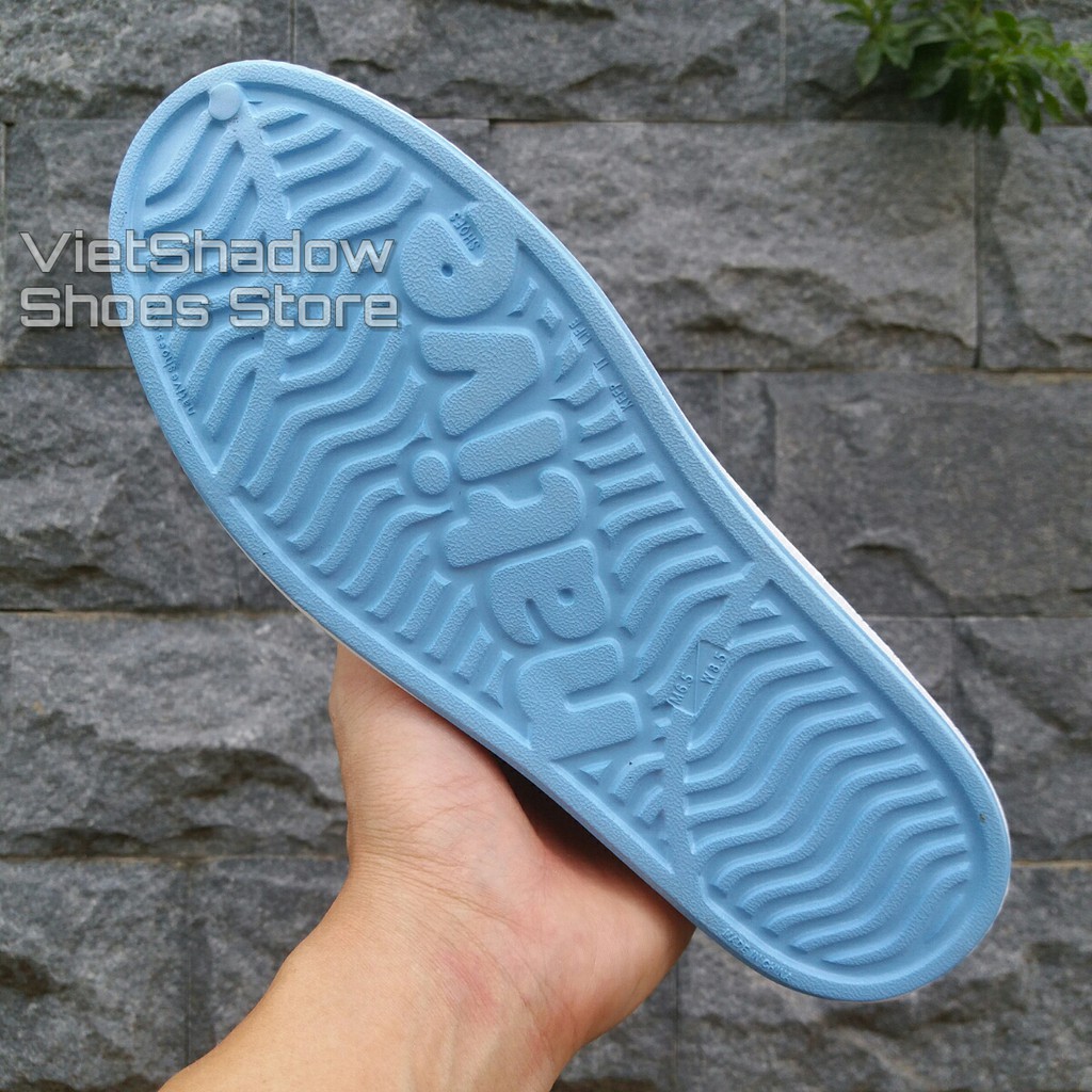 Giày nhựa siêu nhẹ nam nữ - Chất liệu nhựa xốp siêu nhẹ, không thấm nước - Màu Xanh biển