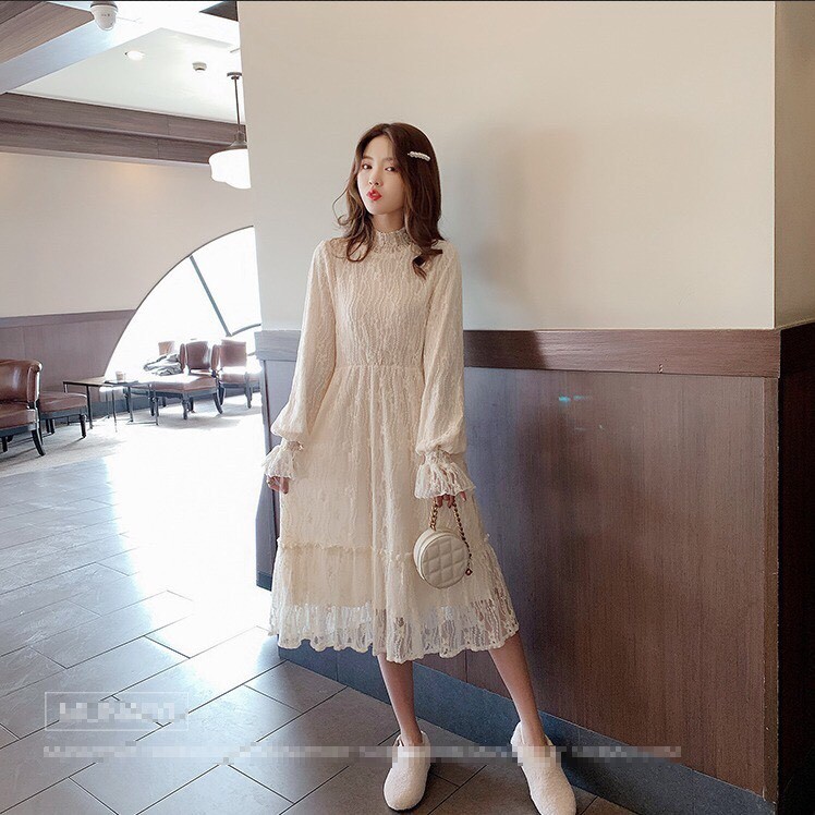 Váy Liền Xòe Dài Tay Ren Họa Tiết Dễ Thương/ Đầm Dáng Dài Tay Bo Phong Cách Hàn Quốc V00122