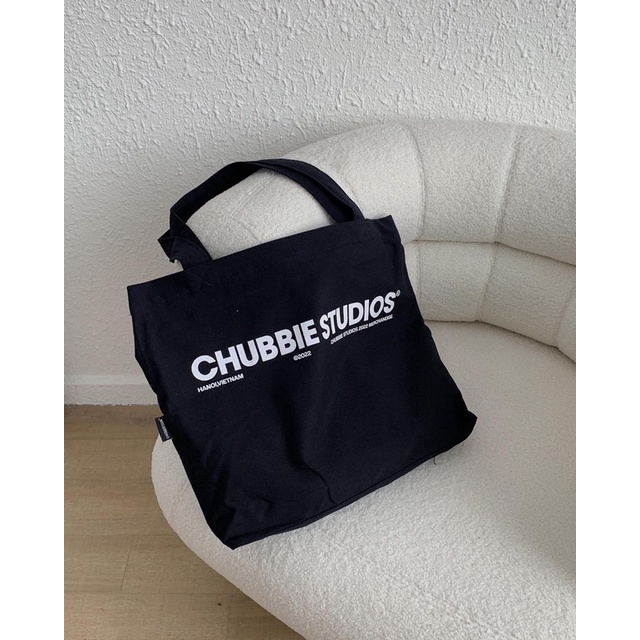 CHUBBIE túi Tote chất liệu canvas dày dặn, có khoá - CHUBBIE TOTEBAG 2022