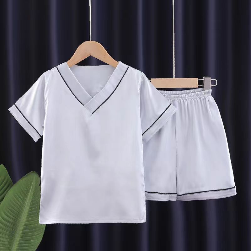 Bộ Đồ Ngủ Tay Ngắn Cổ Chữ V Bằng Lụa Thời Trang Dành Cho Trẻ Em